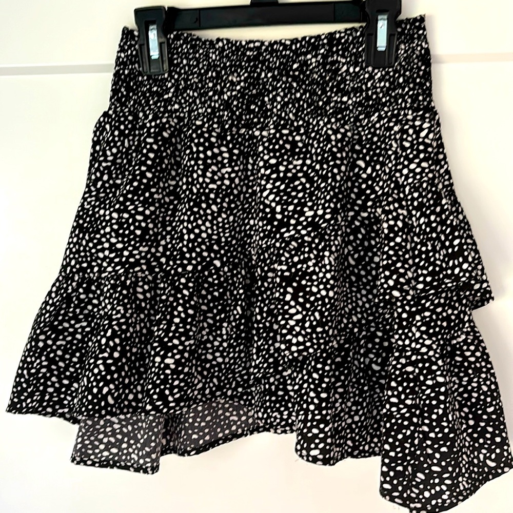 Altar’d State black and white skirt
